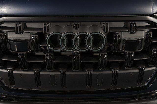 Used 2025 Audi Q7 2.0T Premium Plus w/ Premium Plus Package AWD/4WD image 56