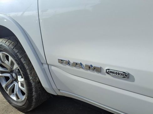 Used 2019 RAM 1500 Limited image 11