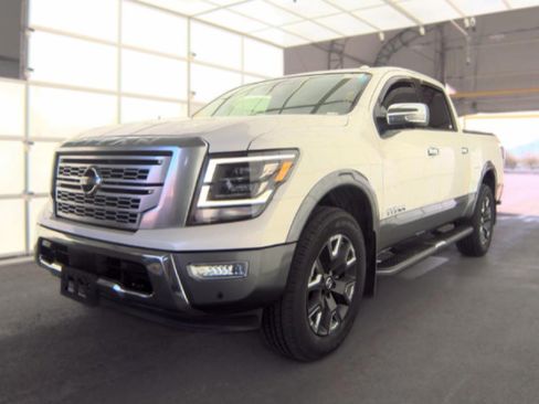 Used 2021 Nissan Titan Platinum Reserve w/ Moonroof Package AWD/4WD image 1