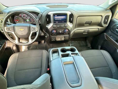 Used 2021 Chevrolet Silverado 2500 LT w/ Convenience Package image 15