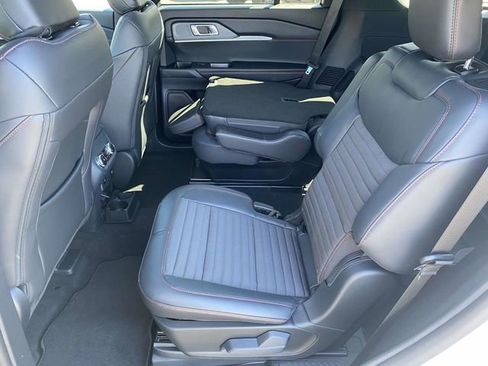 New 2026 Ford Explorer ST-Line AWD/4WD image 11