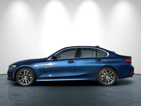 Used 2022 BMW 330i Sedan w/ Premium Package 2 image 7