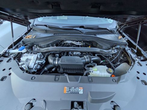 Certified 2025 Lincoln Aviator Reserve image 10