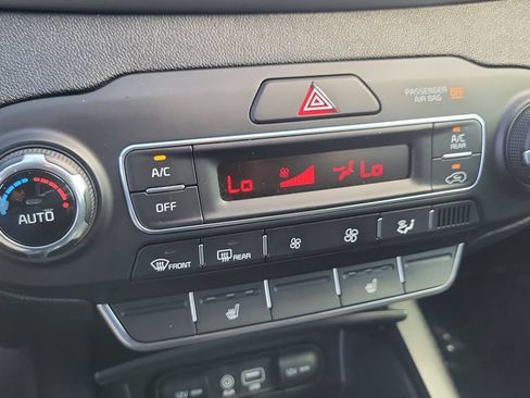Used 2019 Kia Sorento S FWD image 15