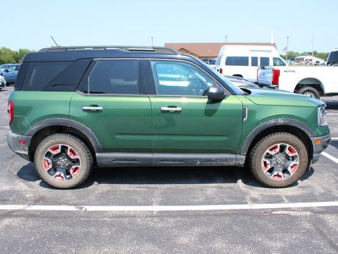 Used 2024 Ford Bronco Sport Free Wheeling AWD/4WD image 3