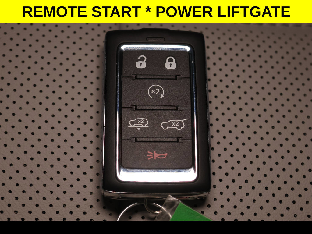 Used 2026 Jeep Grand Wagoneer Summit AWD/4WD image 7