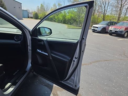 Used 2017 Toyota RAV4 SE w/ Power Special Value Package image 42