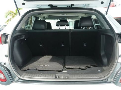 Used 2021 Hyundai Kona Ultimate FWD image 17