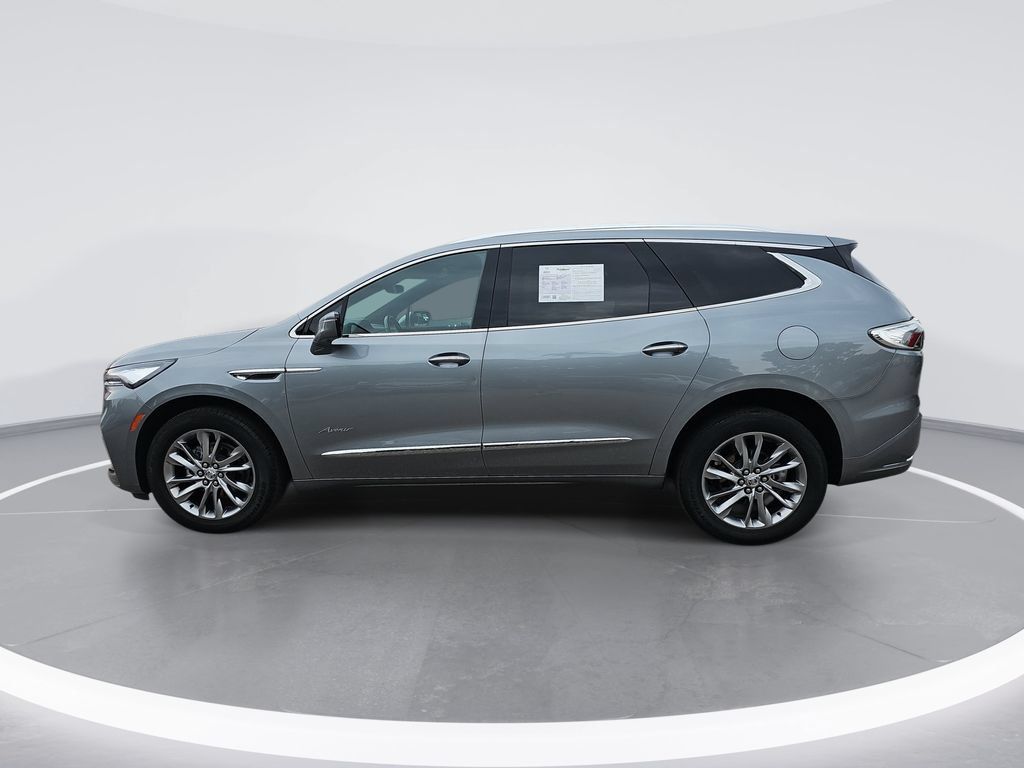 Used 2023 Buick Enclave Avenir w/ Avenir Technology Package AWD/4WD image 7