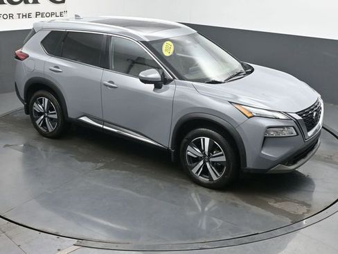 Used 2021 Nissan Rogue SL FWD image 48
