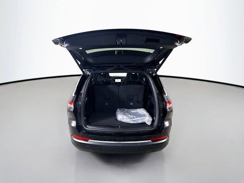 New 2025 Jeep Grand Cherokee L Limited image 27