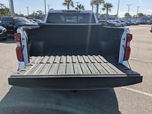 Used 2019 Chevrolet Silverado 1500 LT w/ All-Star Edition image 13