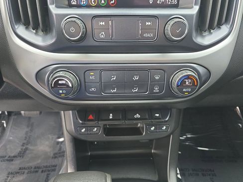 Certified 2019 Chevrolet Colorado LT w/ Colorado RST Special Edition image 17