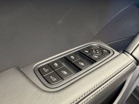 New 2026 Porsche Cayenne AWD/4WD image 22