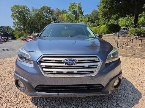 Used 2015 Subaru Outback 2.5i Premium AWD/4WD image 8