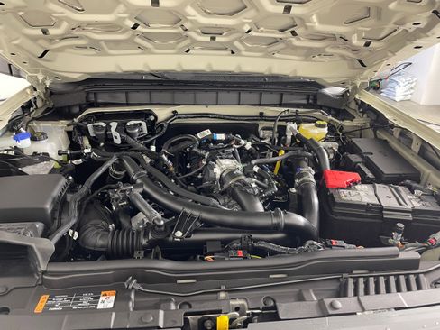 New 2025 Ford Bronco Badlands image 20