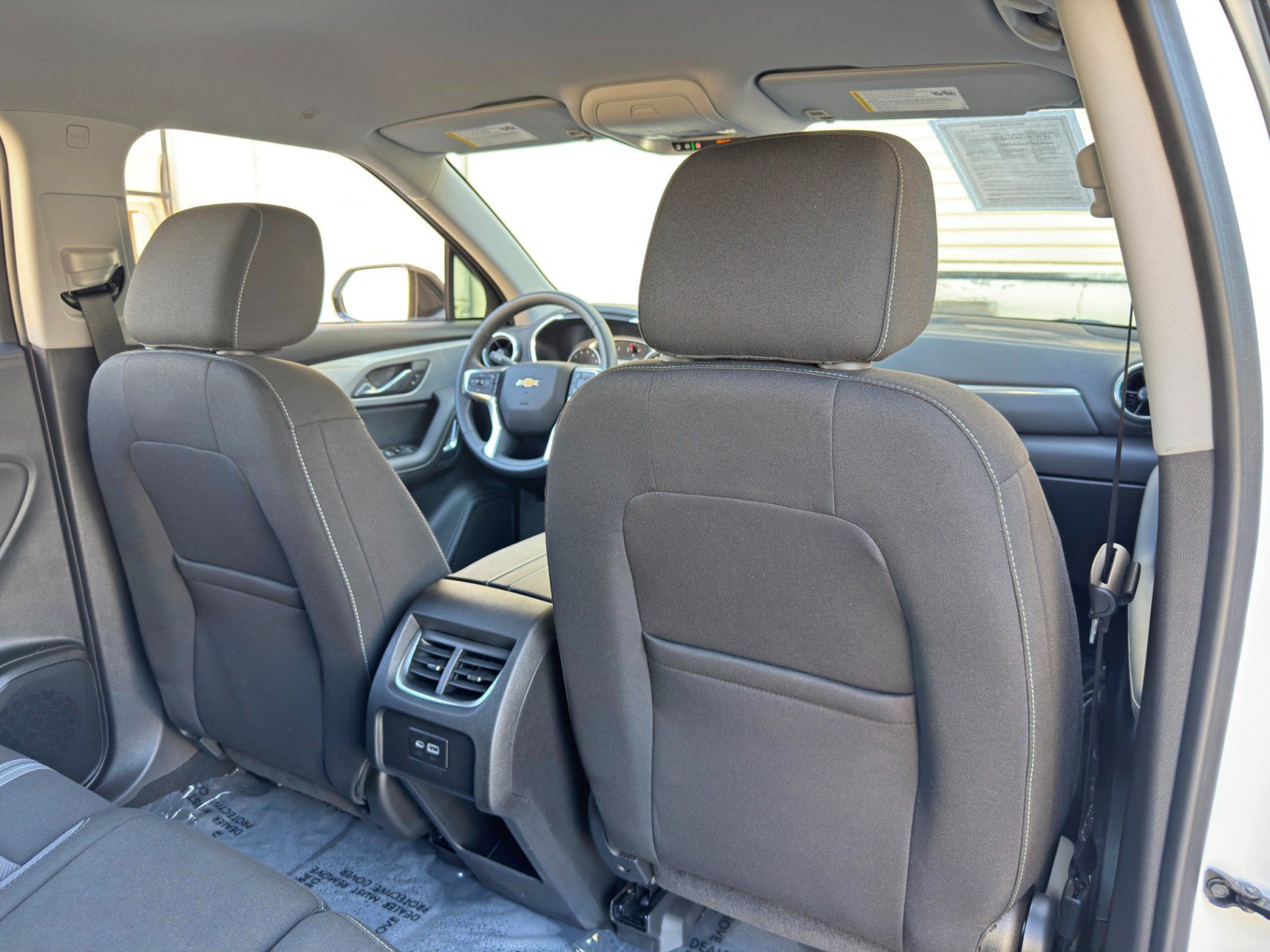 Used 2026 Chevrolet Blazer LT w/ Convenience Package FWD image 34