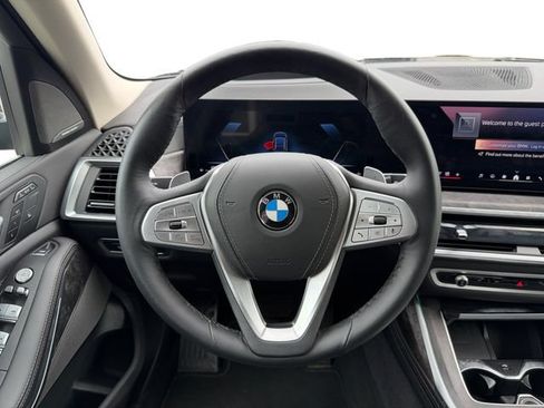 Certified 2026 BMW X7 xDrive40i AWD/4WD image 17