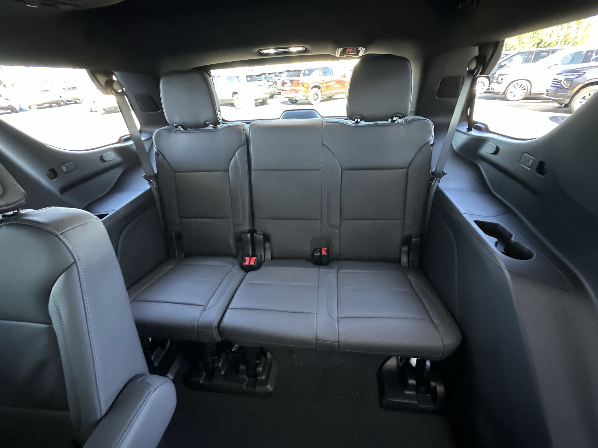 New 2027 Chevrolet Tahoe Z71 w/ Comfort Package AWD/4WD image 39