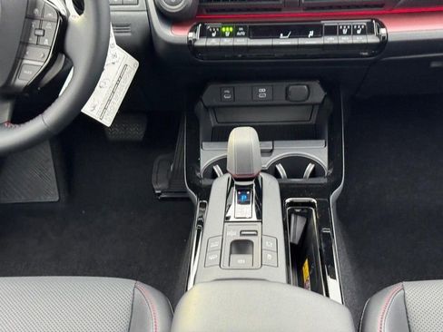 New 2026 Toyota Prius Plug-In Hybrid FWD image 10