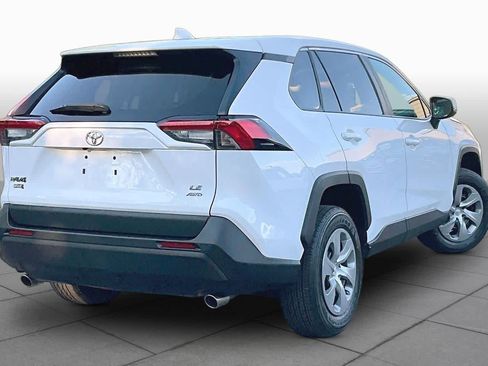 Used 2023 Toyota RAV4 LE AWD/4WD image 25