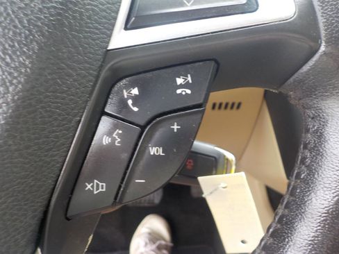 Used 2016 Ford Fusion SE w/ Equipment Group 202A FWD image 14