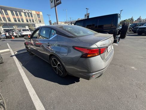 Used 2024 Nissan Altima 2.5 SR FWD image 4