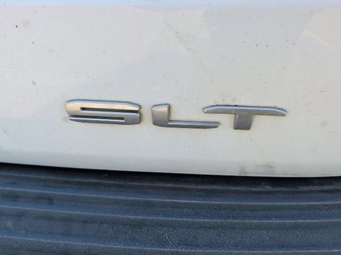 Used 2021 GMC Yukon XL SLT AWD/4WD image 13