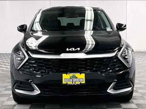 Used 2025 Kia Sportage EX FWD image 4