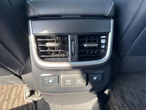 Used 2022 Subaru Outback Limited XT AWD/4WD image 23