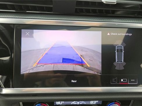 Used 2023 Audi Q3 2.0T Premium image 22