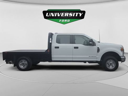 Used 2022 Ford F250 XL w/ Power Equipment Group AWD/4WD image 2