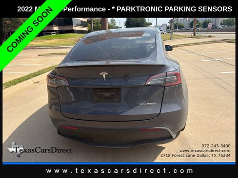 Used 2022 Tesla Model Y Performance AWD/4WD image 6