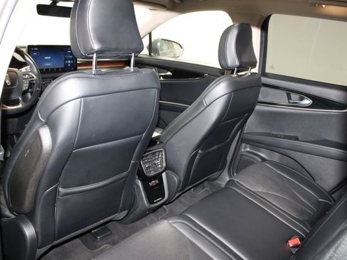 Used 2022 Lincoln Nautilus Reserve AWD/4WD image 27