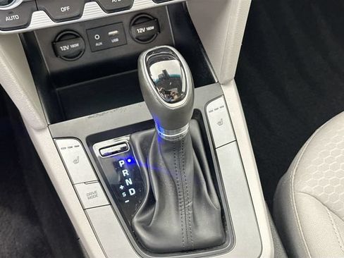 Used 2019 Hyundai Elantra Value Edition FWD image 15