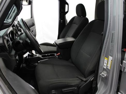 Used 2019 Jeep Wrangler Unlimited Sport S AWD/4WD image 15
