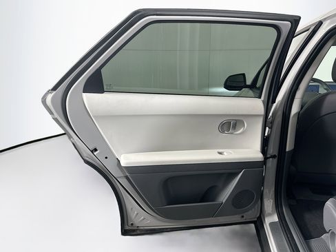 Used 2024 Hyundai Ioniq 5 SEL RWD image 27