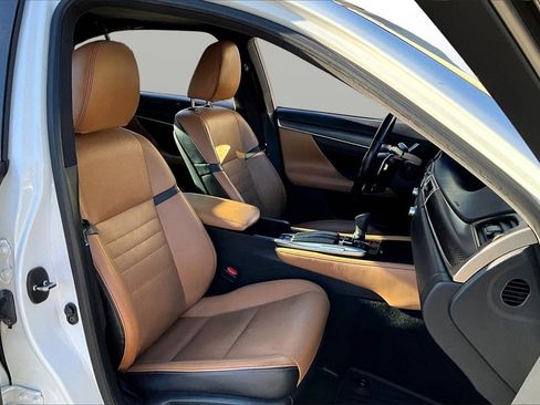 Used 2020 Lexus GS 350 F Sport image 23