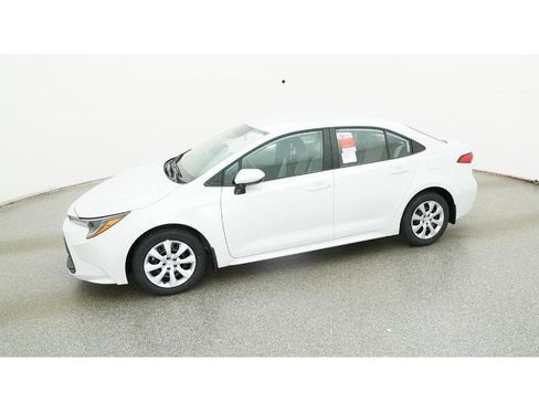 New 2026 Toyota Corolla LE image 2