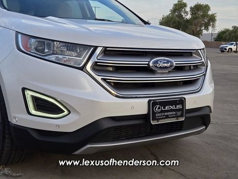 Used 2018 Ford Edge Titanium w/ Equipment Group 302A AWD/4WD image 8