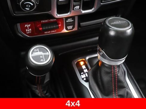 Used 2020 Jeep Gladiator Rubicon AWD/4WD image 24