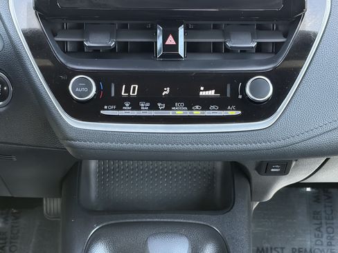 Certified 2024 Toyota Corolla SE w/ SE Convenience Package FWD image 14