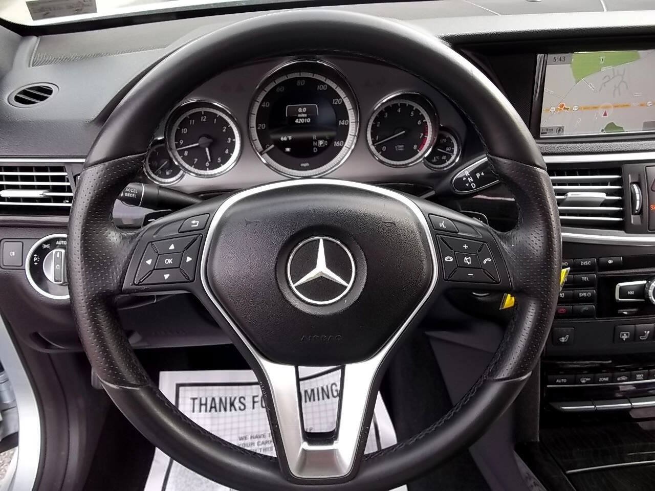 Used 2013 Mercedes-Benz E 350 4MATIC Sedan image 19