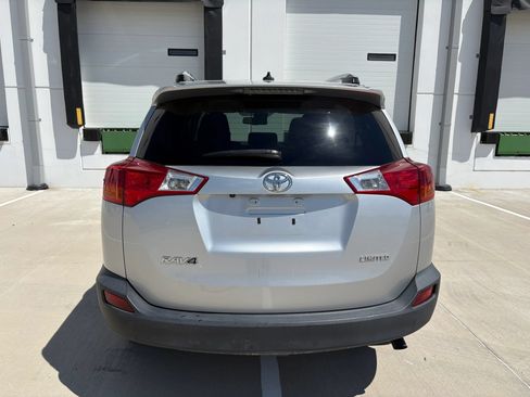 Used 2014 Toyota RAV4 Limited w/ Technology Package FWD image 8