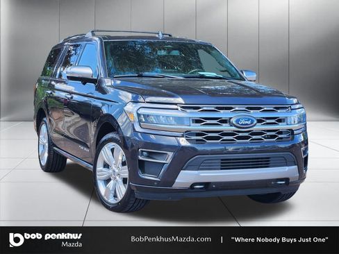 Used 2024 Ford Expedition Platinum AWD/4WD image 1