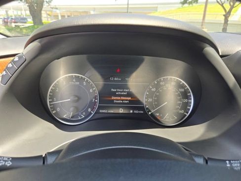 Used 2023 Nissan Armada SL RWD image 20