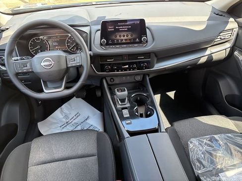 New 2026 Nissan Rogue SV image 12