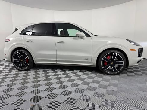 Certified 2022 Porsche Cayenne GTS image 8