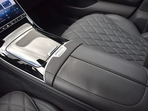 Used 2024 Mercedes-Benz S 500 4MATIC image 31
