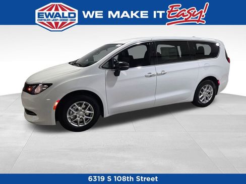 New 2026 Chrysler Voyager LX FWD image 21